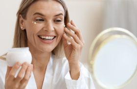 Beste Creme gegen Falten unter den Augen